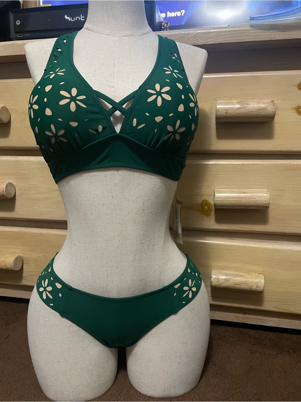 RIHOAS Green Two-Piece
Bikini Set with Beige Lining